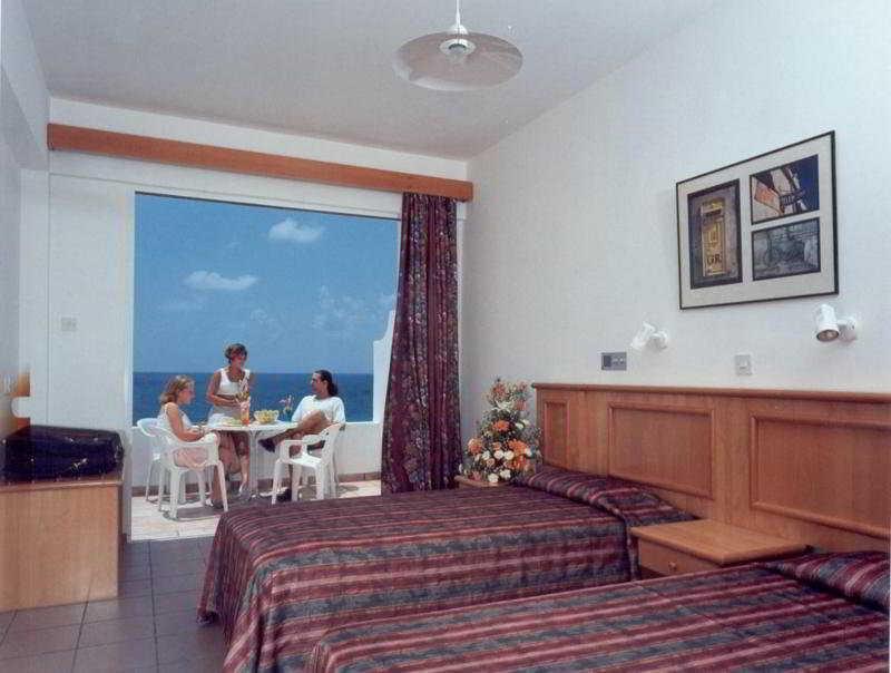 Corallia Beach Hotel Apartments Golful Coralilor Cameră foto