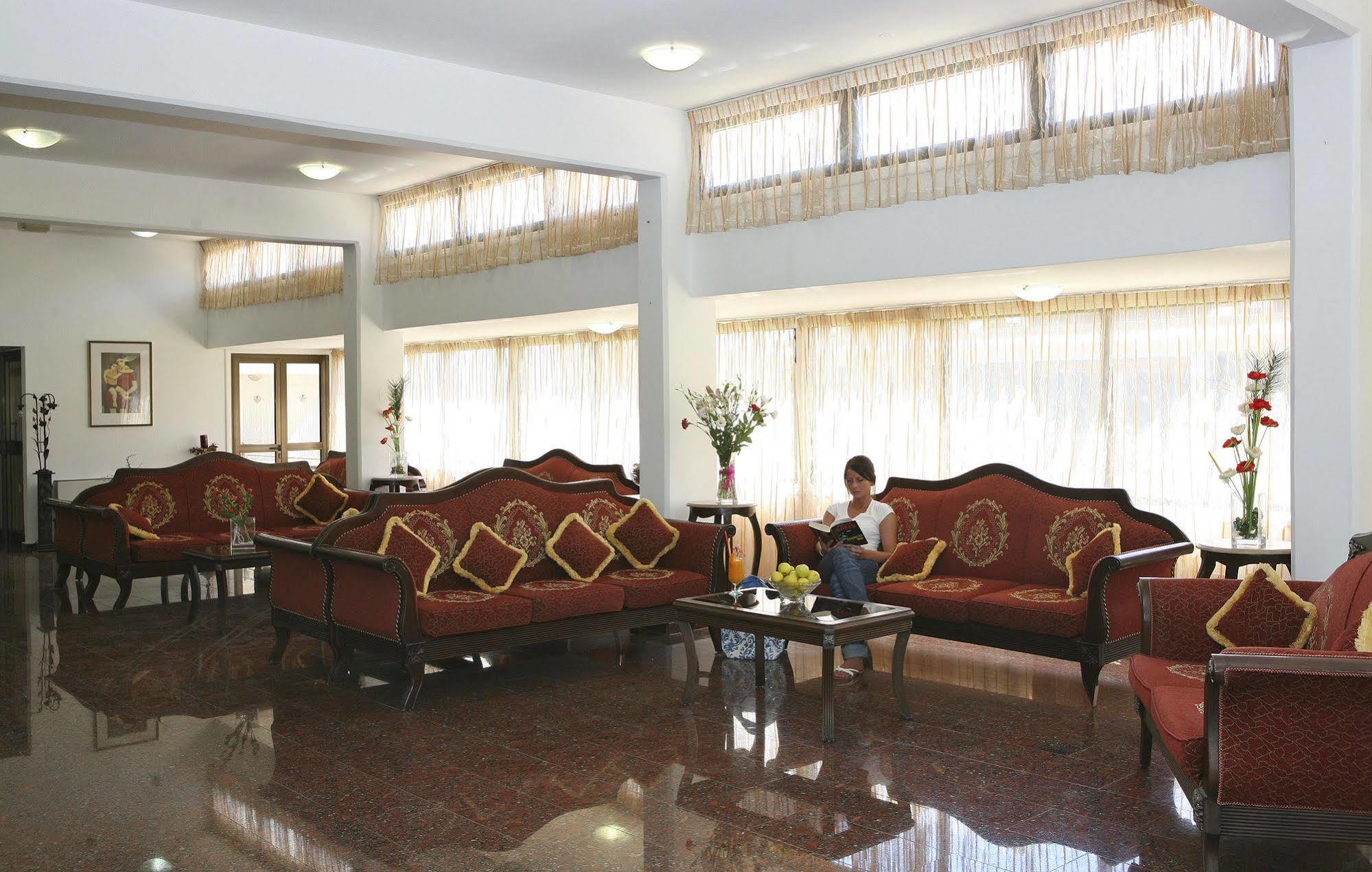 Corallia Beach Hotel Apartments Golful Coralilor Exterior foto